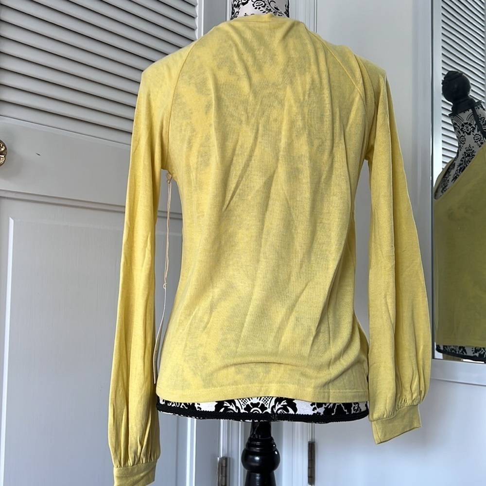 NWT Urban Outfitters soft long sleeve tee - Picture 6 of 8